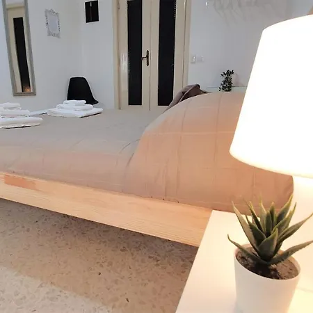 Apulian - Centro Guest house